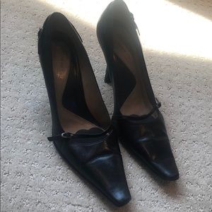 Kenneth Cole Black Leather Heels